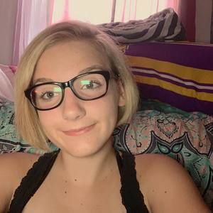 Meet your Posher, Jillian